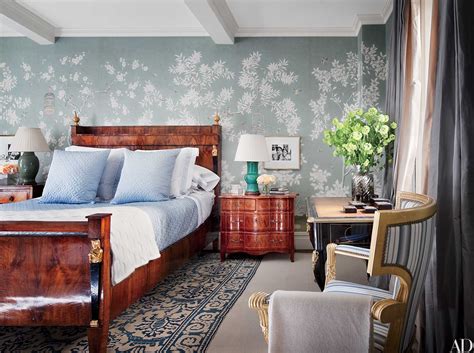 Chinoiserie Wallpaper And Panels Take The Stage In These 12 Rooms