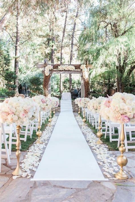 20 Breathtaking Wedding Aisle Decoration Ideas To Steal