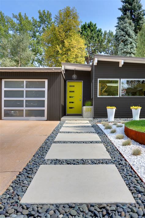 Photo 1 Of 6 In A Low Maintenance Landscape For A Midcentury Denver