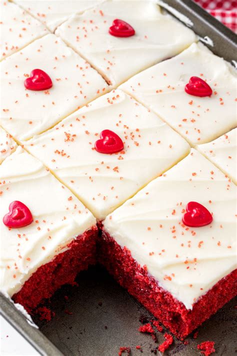 The red velvet flavor trend is so hot that it's literally on fire these days. Best Red Velvet Cake Recipe Mary Berry - Images Cake and ...