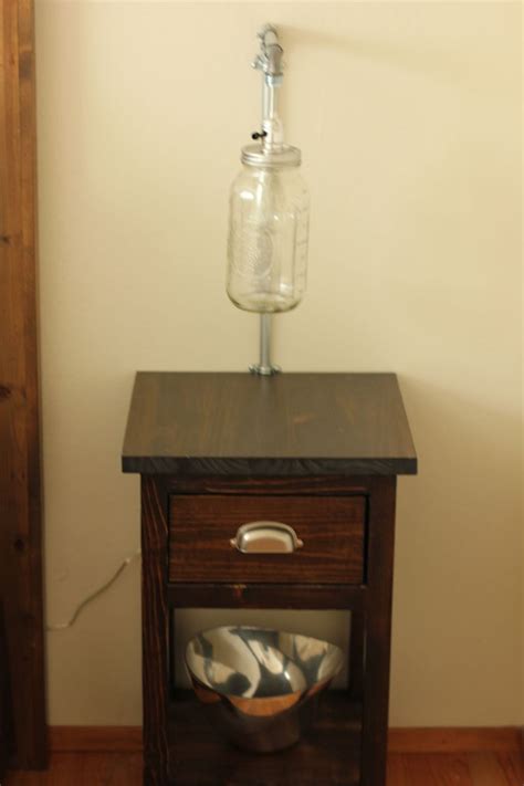 Bedside tables come in a variety of materials, each of which can contribute to a particular mood and feeling in your bedroom. Ana White | Mini-Farmhouse Bedside Table - DIY Projects