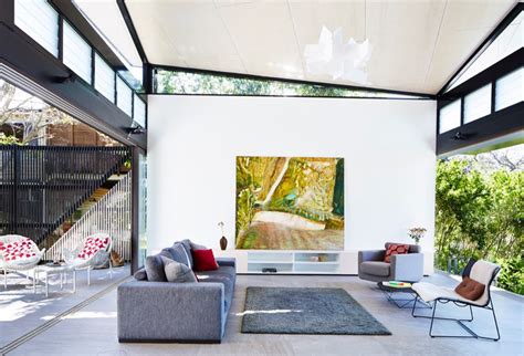 10 Modern Homes That Seamlessly Blend Indoor And Outdoors Spaces All
