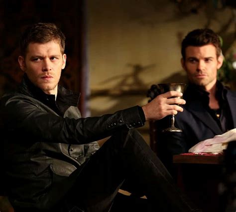 Download Klaus Mikaelson And Elijah Mikaelson Wallpaper