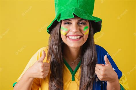 premium photo closeup photo woman supporter of brazil world cup 2022 positive affirmative