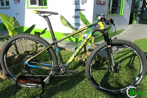 *audax (cycling), long distance endurance bicycle rides *audax australia, an organisation that runs long distance randonnee cycling events in australia and new zealand *audax. Conheça a Audax Auge 40 Carbon - Doutor Bicicleta Blog
