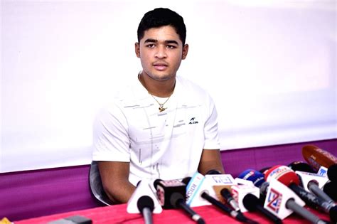 I'm let down by sanju though. Riyan Parag challenges Ankit 'V3nom' Panth to CS:GO Frag ...