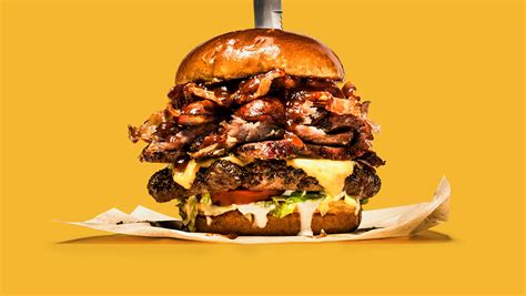 Chilis 1650 Calories Half Foot Tall Boss Burger Is A Massive Meat