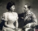 Alfonso XIII y Victoria Eugenia de Battenberg - La Familia Real ...