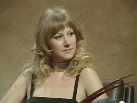 Watch Unearthed 1975 Interview Shows Helen Mirren Shutting Down A F