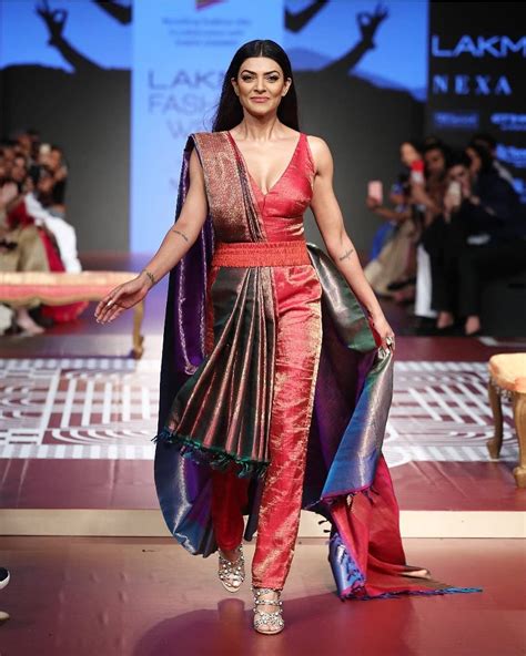 23 Amazing Looks From Lakme Fashion Week 2018 Wish N Wed