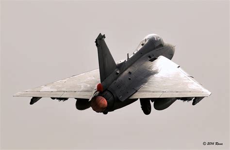 Why Does Tejas Have Red Afterburner Flame And The Su 30mki Has Blue