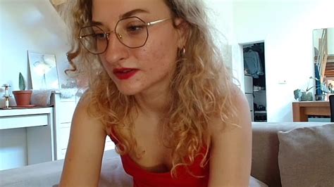 TightKitten Naked Stripping On Cam For Live Sex Video Chat WebCamDeals