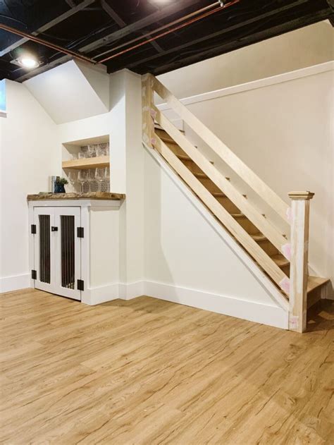 Maybe you would like to learn more about one of these? HOW TO BUILD A MODERN HORIZONTAL RAILING | Interior stair railing, Diy stair railing, Wood ...