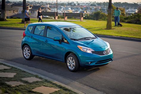 2014 Nissan Versa Note Review Trims Specs Price New Interior