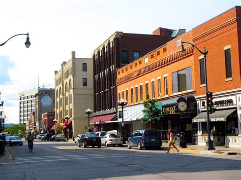 Five Reasons To Make Downtown La Crosse Your Summer Road Trip