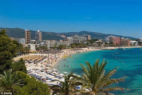 Magaluf Hotels Set To Evict Record Number Of British Holidaymakers This