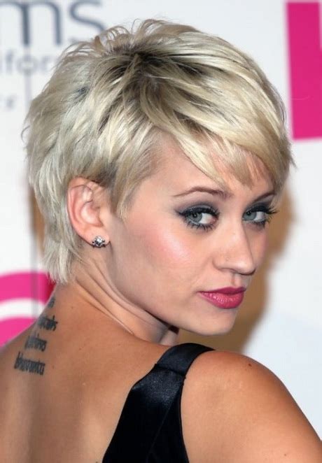 Easy To Manage Short Hairstyles For Women