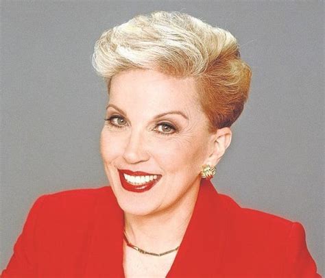 Dear Abby Woman Insists Husband Give Up Letters From Late Wife