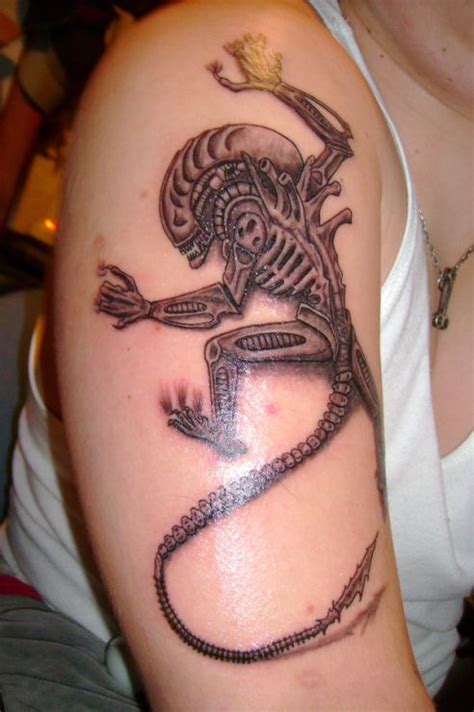 The biomechanical style in broader art movements originates from the 1970s and is closely associated with ridley scott's 1979 movie alien. galery tattos: The Best Tattoo