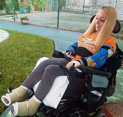 Pin By Sunshinequad86 On Quadriplegic Powerchair Wheelchair Women
