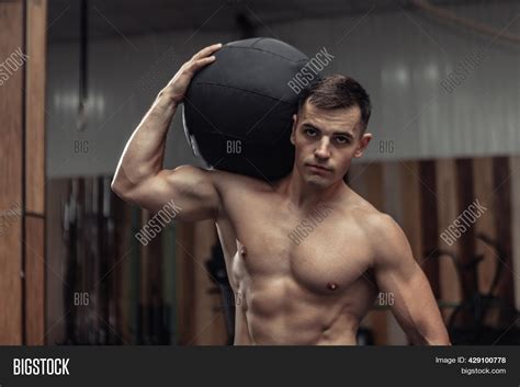 Athletic Male Image And Photo Free Trial Bigstock