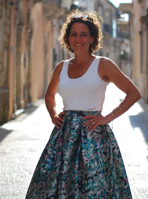 alex polizzi goes back to her roots in brand new tv series woman and home