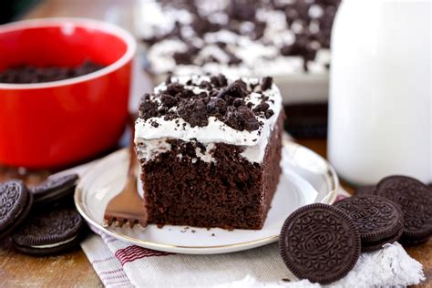 Oreo Pudding Poke Cake Quick Easy Lil Luna