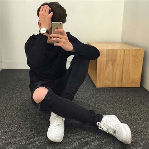 Home ask archive main blog theme. Resultado de imagen para aesthetic tumblr clothes boy ...