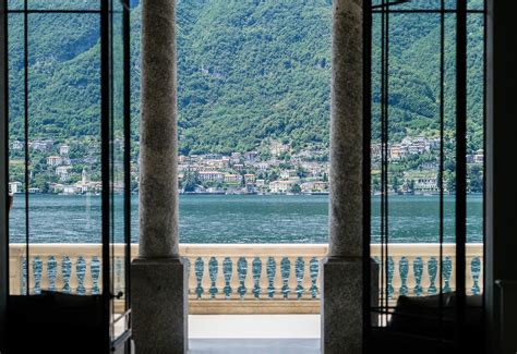 Villa Lario Gives Classic Lakeside Architecture A Contemporary Spin