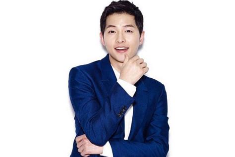 Song joong ki files for divorce from song hye kyo after 20 months of marriage, song joong ki announced through his lawyer, park jae hyun , that he will be filing for divorce from song hye kyo. Song Joong Ki Bio, Wiki, Net Worth, Married, Wife, Kids ...