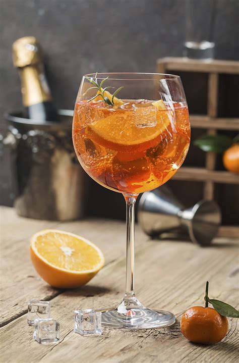 How To Make An Aperol Spritz House Garden