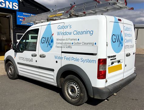Simple but effective design for Gabor's Window Cleaning company with