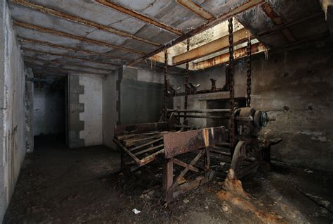 Inside Fort Totten Part 1 Abandonednyc