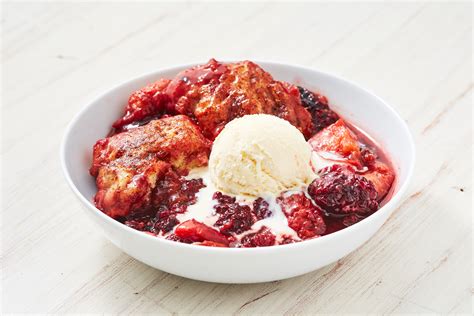 Pressure cook for 25 minutes and let pressure release naturally until the vent goes down. Instant Pot Blackberry-Peach Cobbler Is A Summer Dream ...