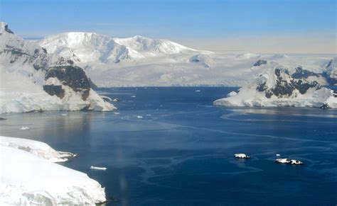 Confirma La Existencia De Un Gran Cañón En La Antártida