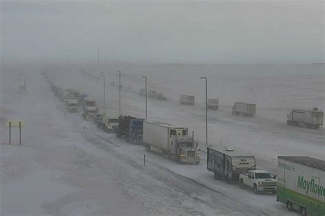I 80 Between Laramie And Cheyenne To Remain Closed Most Of Friday