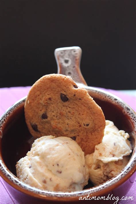 4 Easy Chocolate Chip Cookie Dessert Recipes The Anti Mom Blog