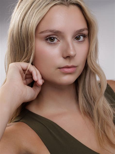 Alice Laura Models Modeling Premium Staffing Agency