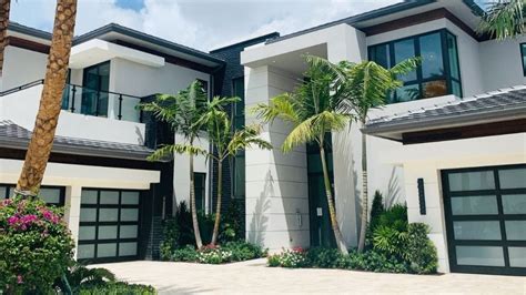 12 Most Popular Florida Home Styles 2024