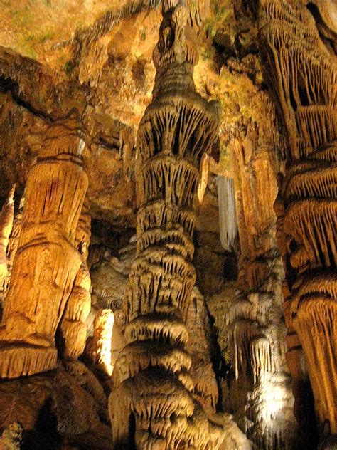 Geology Underground Wondercolumn Of Splendor Luray Cavern Virginia