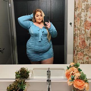 Loey Lane Loeybug Instagram Photos And Videos Loey Lane Curvy