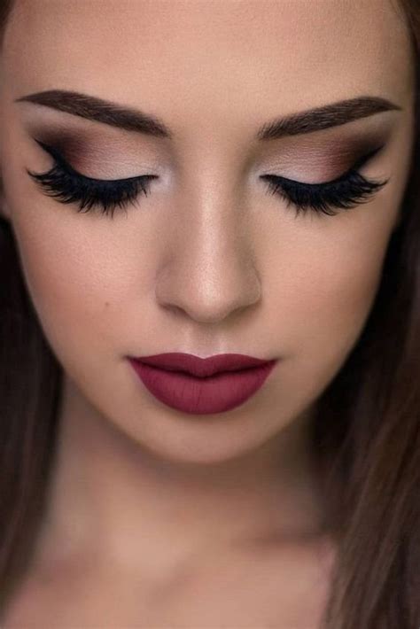 ten simple makeup tips every girl must know in her 20s