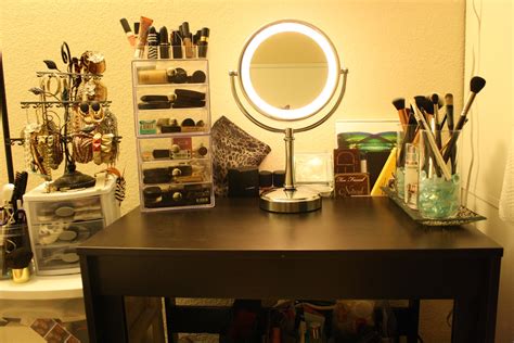 Reviews On Makeup And Beauty Advices My Makeup Vanity With