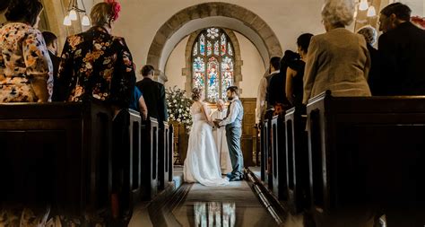 8 Tips On How To Choose Your Leeds Wedding Photographer