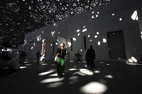 Five Impressive Pieces Of Art At The New Louvre Abu Dhabi The Globe
