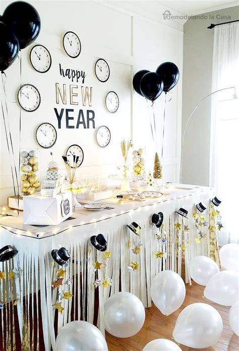 20 Table Decorations For New Years Eve