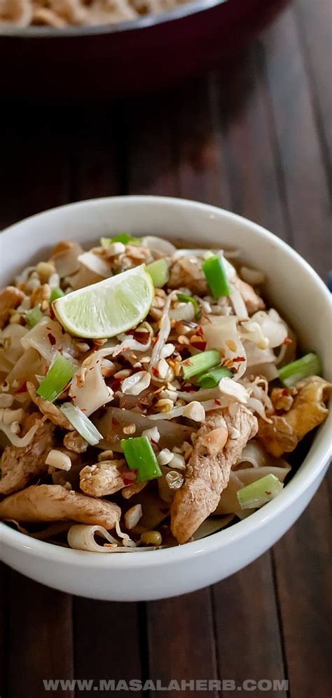 A lot of pad thai recipes call for the use of tamarind paste. Easy Chicken Pad Thai Recipe One-Pan - Masala Herb