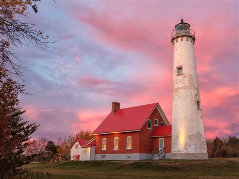 10 Michigan Lighthouses You Can Visit Mapped Michigan Road Trip