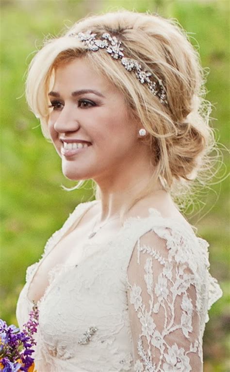 Wedding hairstyles for medium hair bride hairstyles cool hairstyles updo hairstyle messy 35 wedding hairstyles for brides with long hair. Wedding hairstyles for round faces