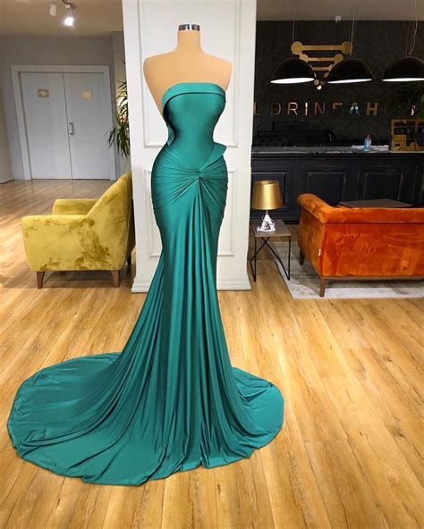 prom girl dresses prom outfits gala dresses event dresses mode outfits fancy dresses